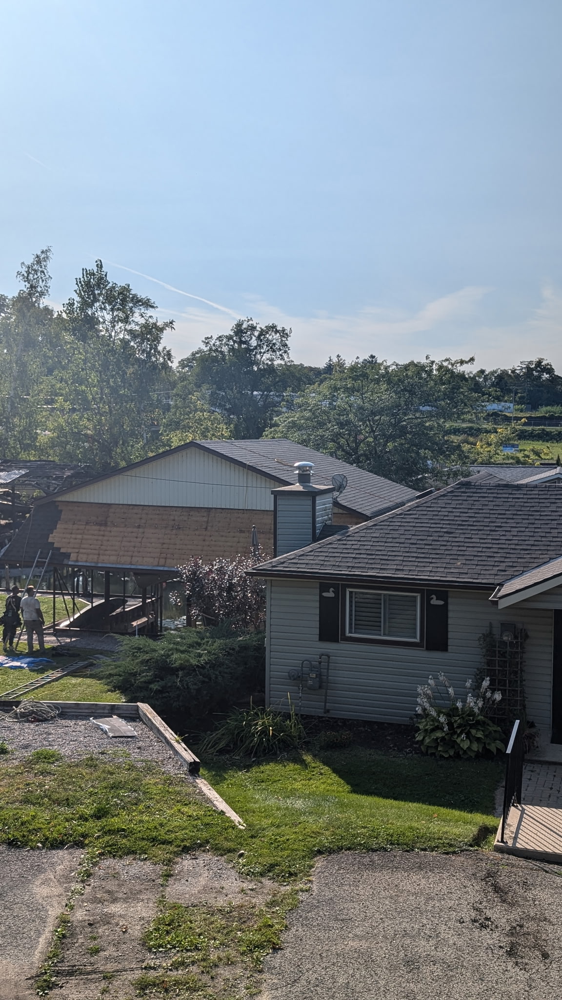 Chimney Flashing Repair to stop roof leaks